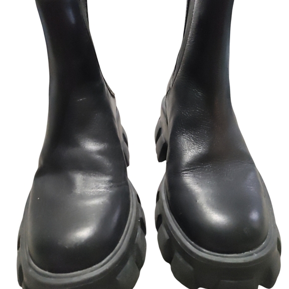 Gianni Bini Black Ankle Boots - Picture 6 of 8